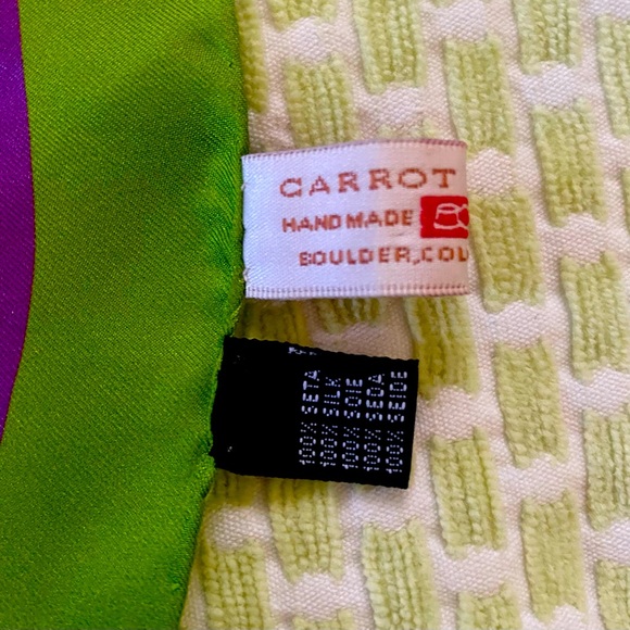 🦋🌸Carrot & Gibbs 100% Silk Scarf🌸🦋 - Picture 2 of 6